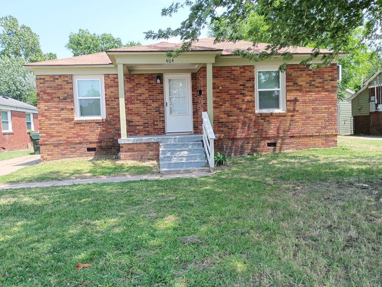 404 Mid America Blvd - Photo 3 of 27