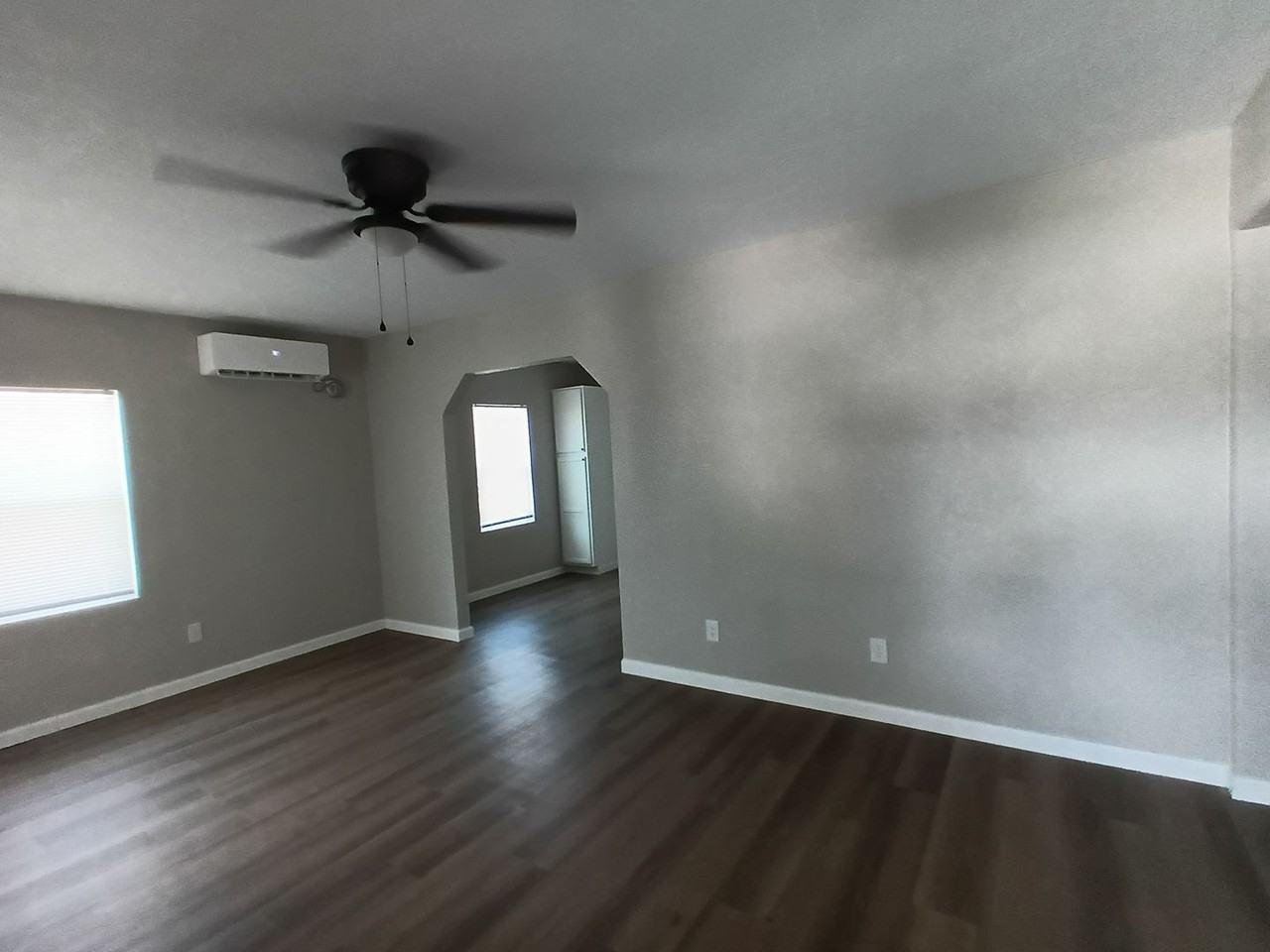 404 Mid America Blvd - Photo 5 of 27