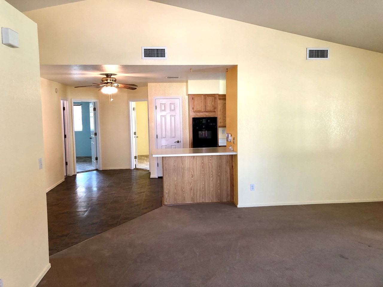 3905 Raymond Ave - Photo 5 of 32