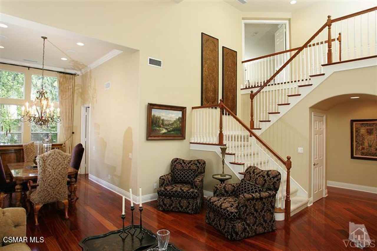 2563 Littlefield Ct - Photo 3 of 20