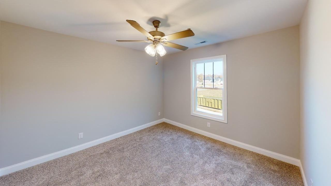 225 Bluebell Dr - Photo 7 of 26