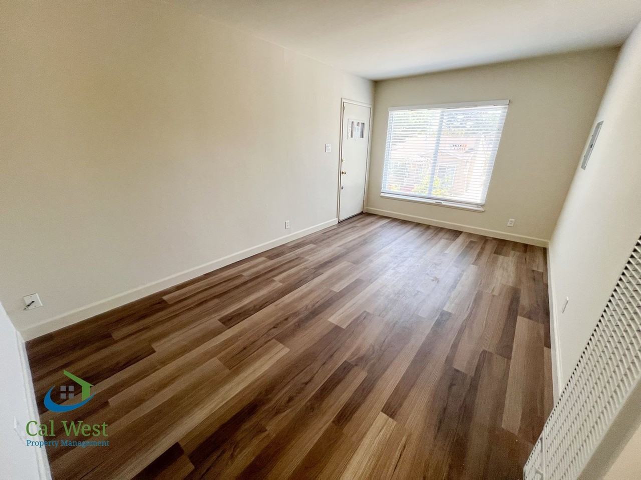 99 Atlas Ave - Photo 7 of 22