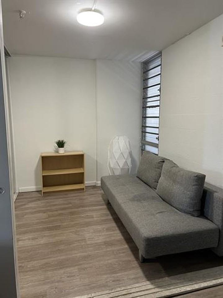 1226 Alexander St #506 - Photo 4 of 7