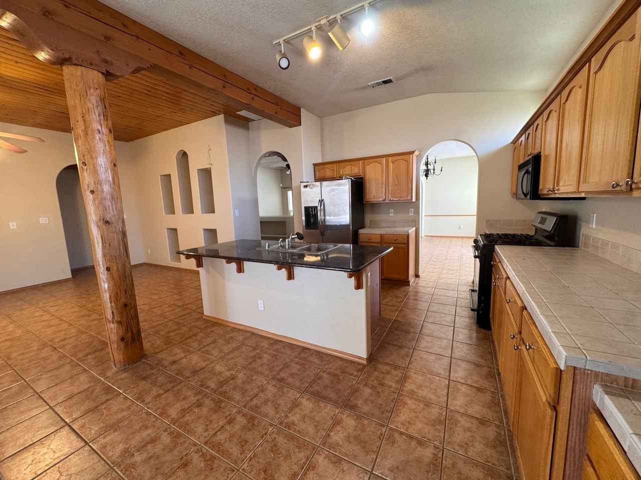5596 Timberfalls Rd Nw - Photo 6 of 24