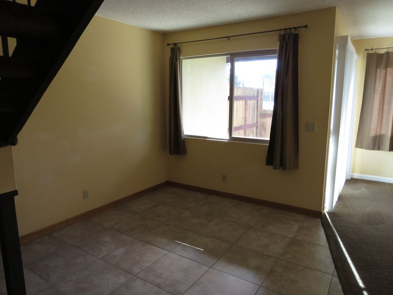521 E Rice Ranch Rd - Photo 5 of 39