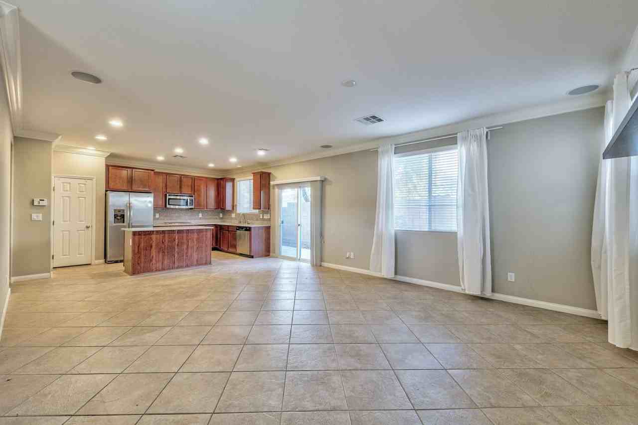 10954 Sardinia Sands Dr - Photo 2 of 16