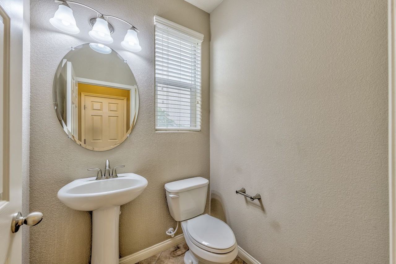 10954 Sardinia Sands Dr - Photo 5 of 16