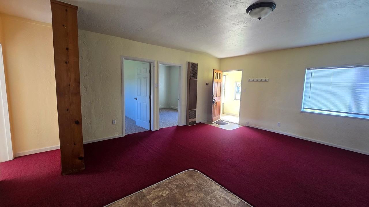 691 School Rd - Photo 3 of 19