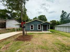 featured image of 311 N Virginia Ave