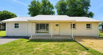 featured image of 1004 N Dixie Hwy