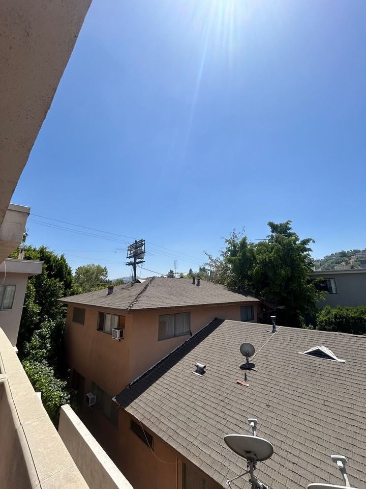 UNDER-CONSTRUCTION  Bright 2 Bed / 2 Bath in the Heart of Studio City • Garage Parking • Walkable Location - Photo 7 of 24