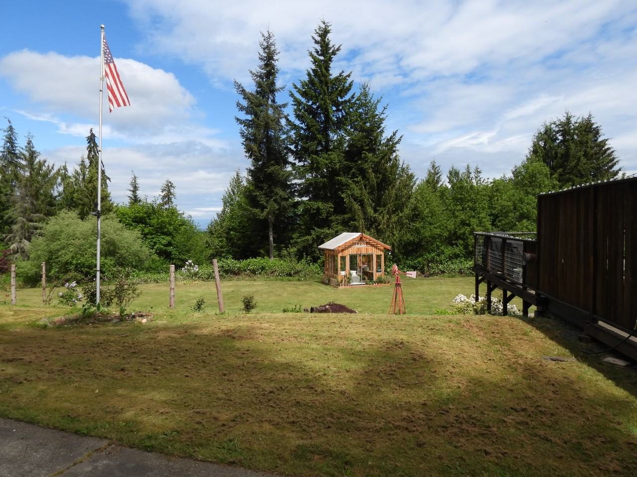 243096 Highway 101 - Photo 4 of 20