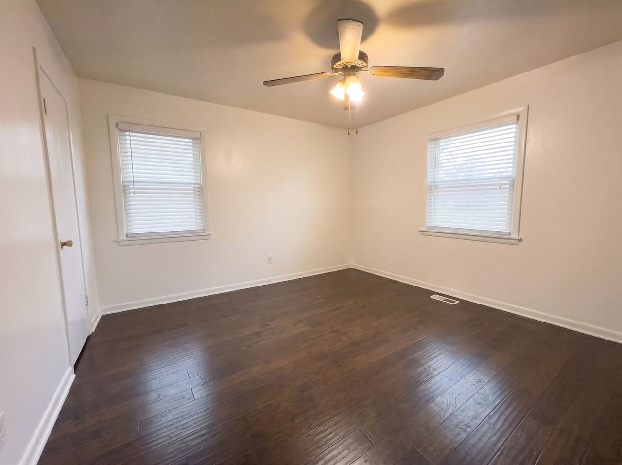 3103 Rainier Dr - Photo 6 of 9