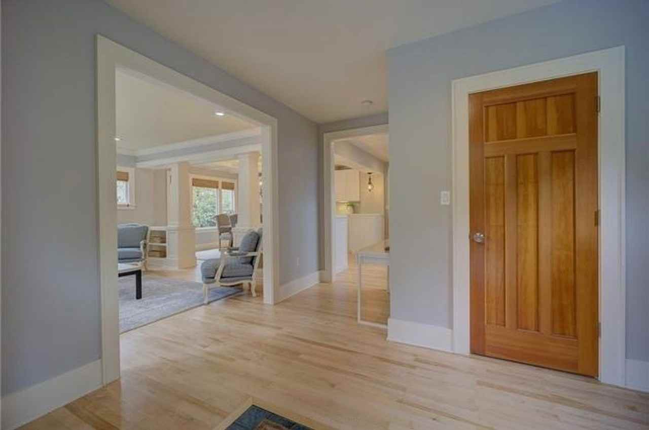 4526 36th Ave W - Photo 4 of 37