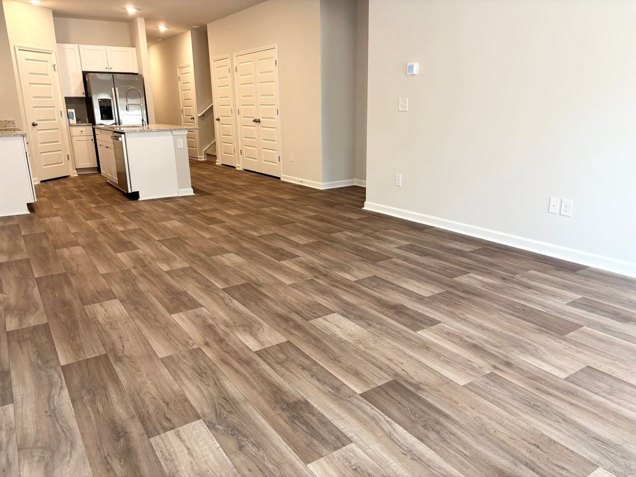 1033 Arborwood Ln Sw - Photo 2 of 34