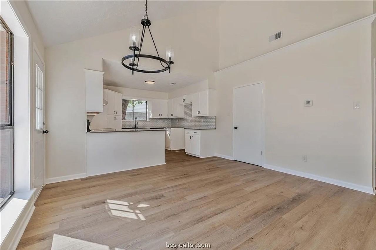 1218 Haley Pl - Photo 5 of 19