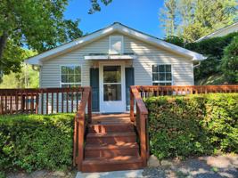 featured image of 21 Mystic Ln