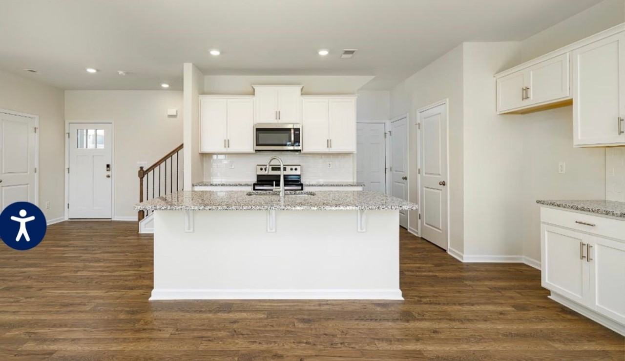 1361 37th Avenue Ln Ne - Photo 3 of 23