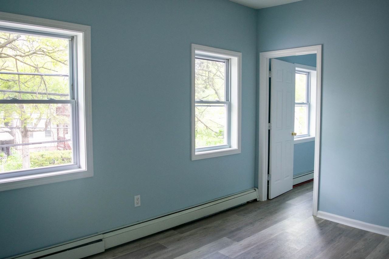 62 Shelton Ave - Photo 6 of 11