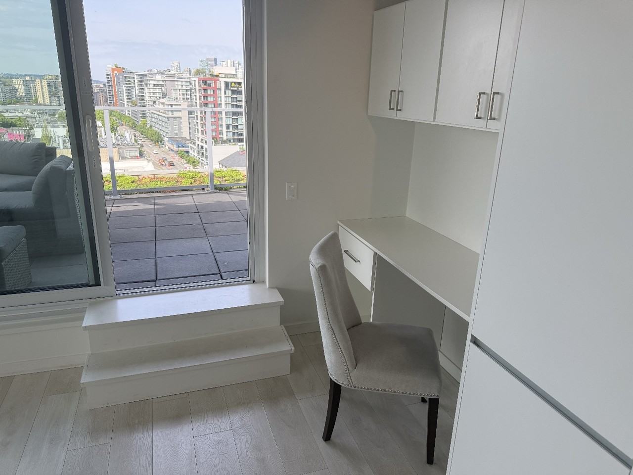 180 East 2nd Avenue #1201 - Photo 5 of 45
