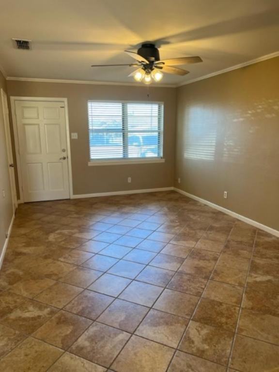 308 Hanks St - Photo 2 of 16
