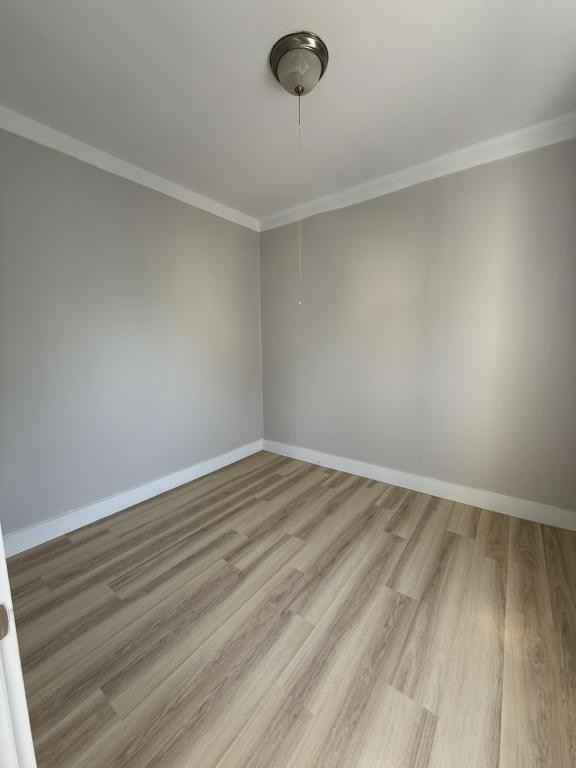 274 Harrison St - Photo 6 of 7
