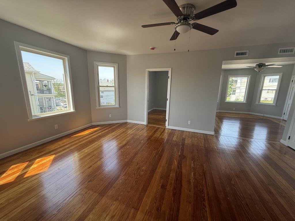 21 Jones St - Photo 2 of 10