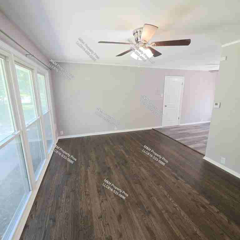 11421 Manchester Ave - Photo 7 of 24