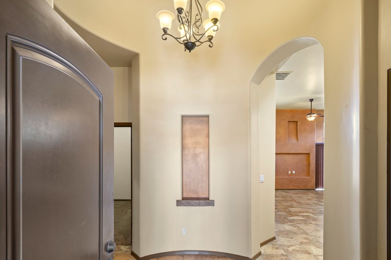 3950 Agua De Vida Dr - Photo 4 of 32