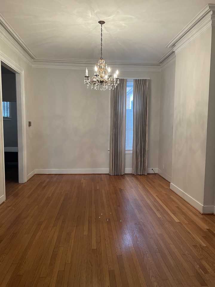 403 Court St - Photo 2 of 6