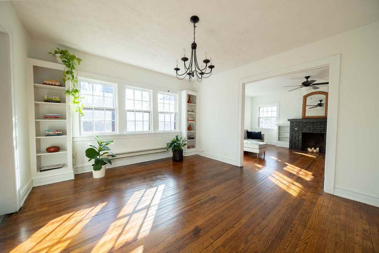 115 N Portage Path #5 - Photo 7 of 22