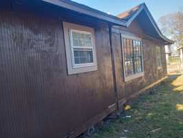 featured image of 803 Richmond Ave