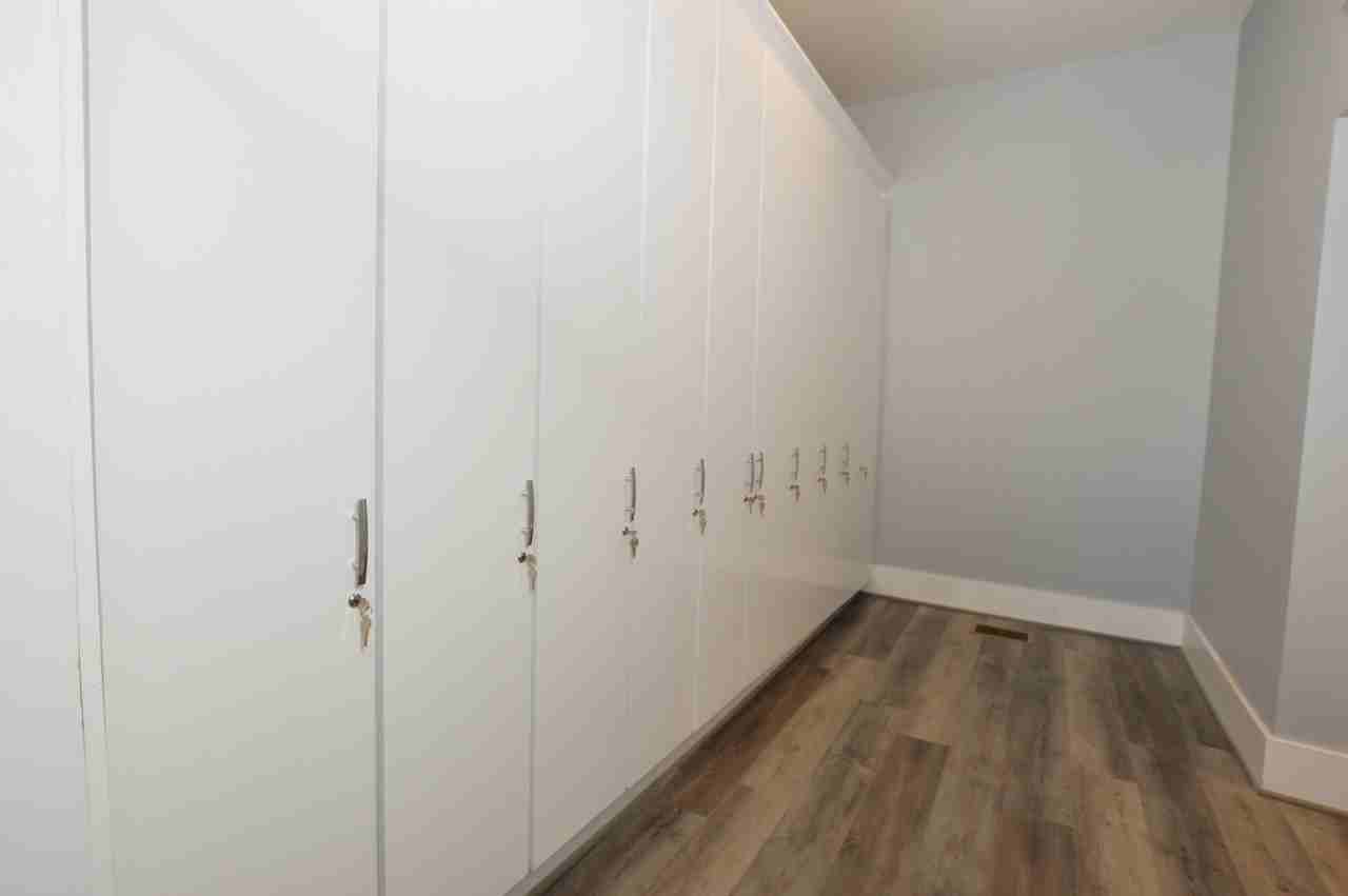 1071 Middle St #6 - Photo 4 of 21