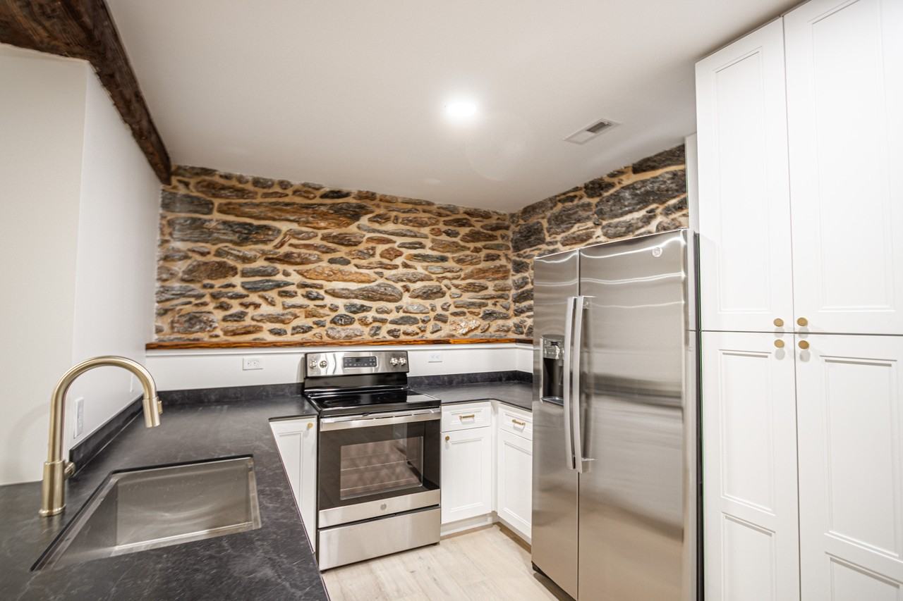 9 S Main St #2 - Photo 5 of 23