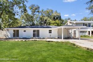 featured image of 122 Carroll Ave