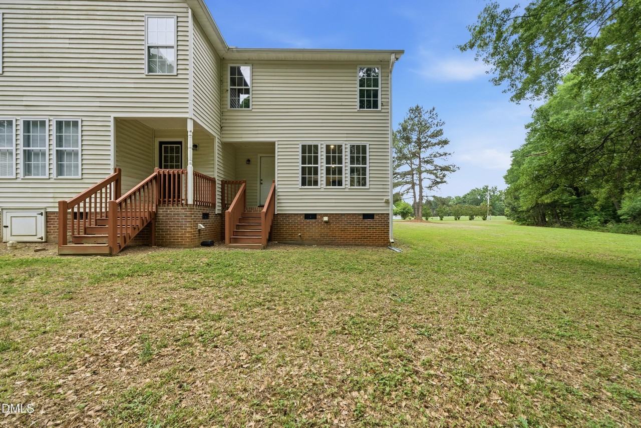201 Tonylee Ct #A - Photo 4 of 30