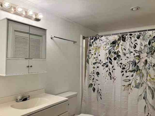 74 Lewis Rd - Photo 6 of 11