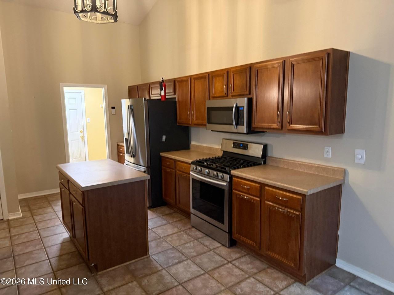 11267 River Bend Dr - Photo 7 of 19