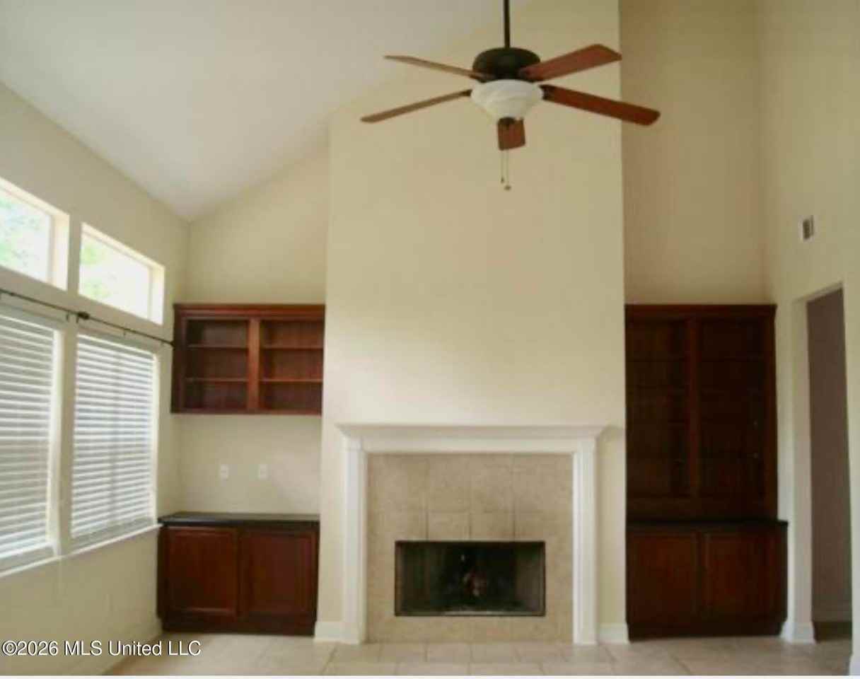7709 Clamshell Ave - Photo 4 of 4