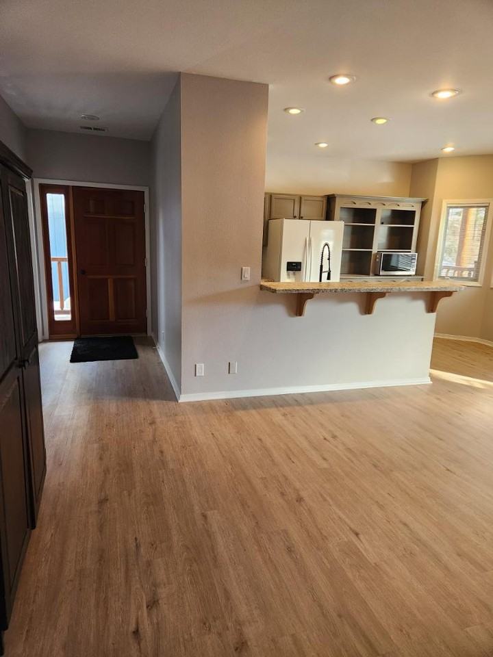 545 Electric Ave - Photo 7 of 7