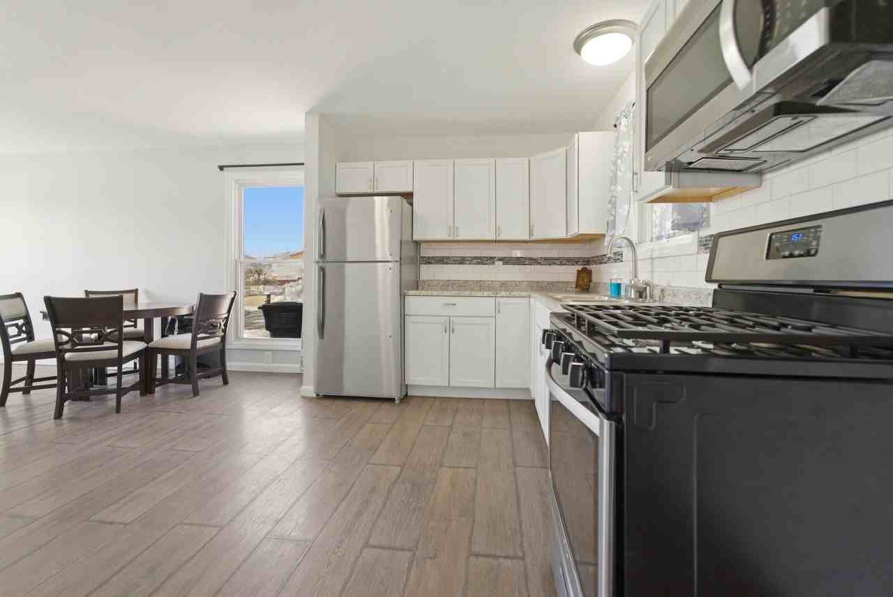 4520 Ohio St - Photo 7 of 27