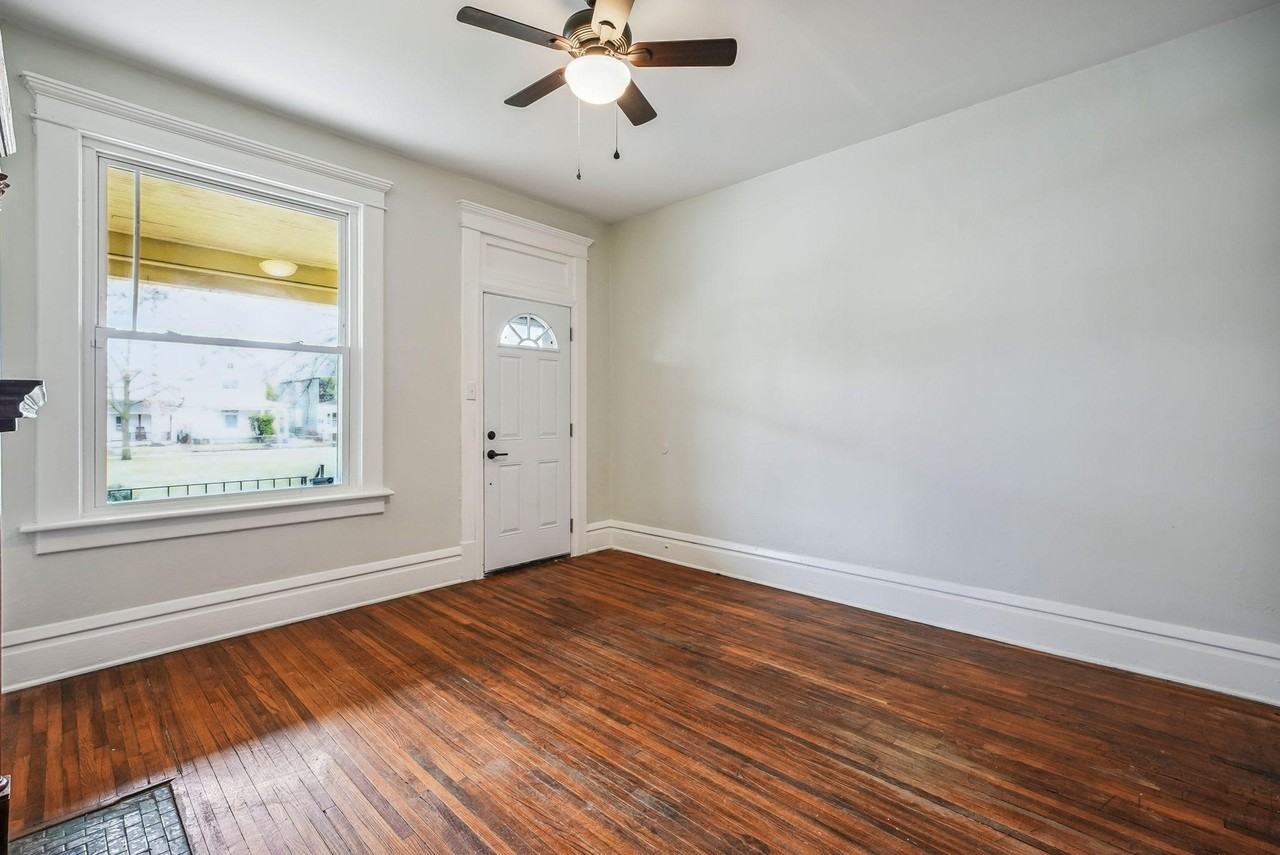 189 W Park Ave #189 - Photo 7 of 14