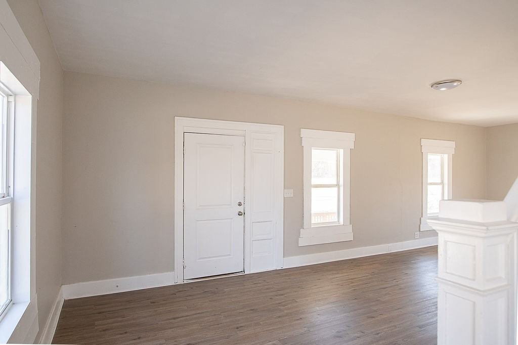 2141 Philadelphia Dr - Photo 4 of 48