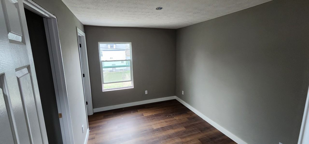 429 Bolander Ave #431 - Photo 7 of 10