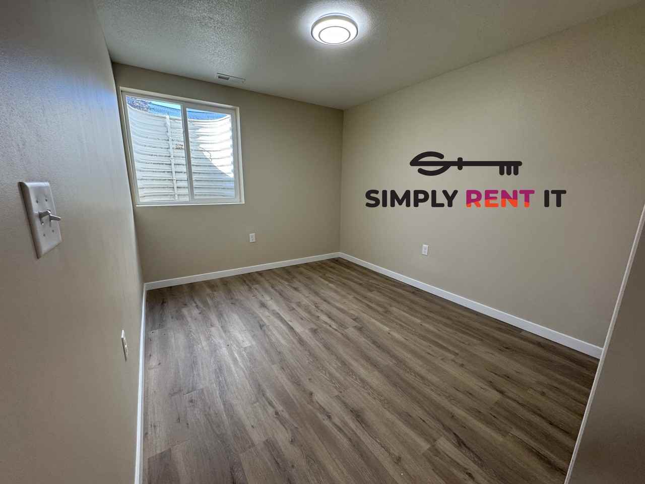 5504 Kansas Dr - Photo 6 of 13