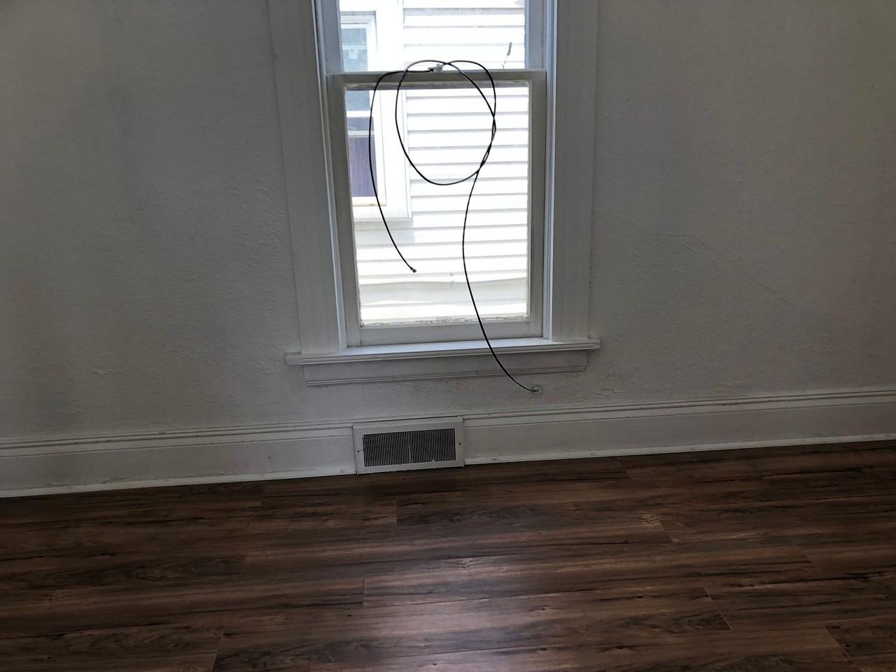 601 Chicago St - Photo 2 of 9