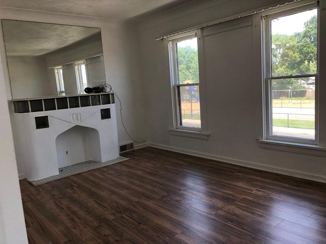 601 Chicago St - Photo 3 of 9