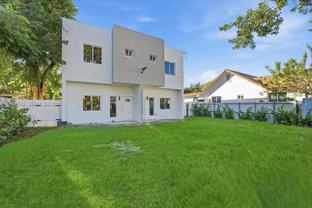 1126 Nw 28th St - Photo 1 of 1