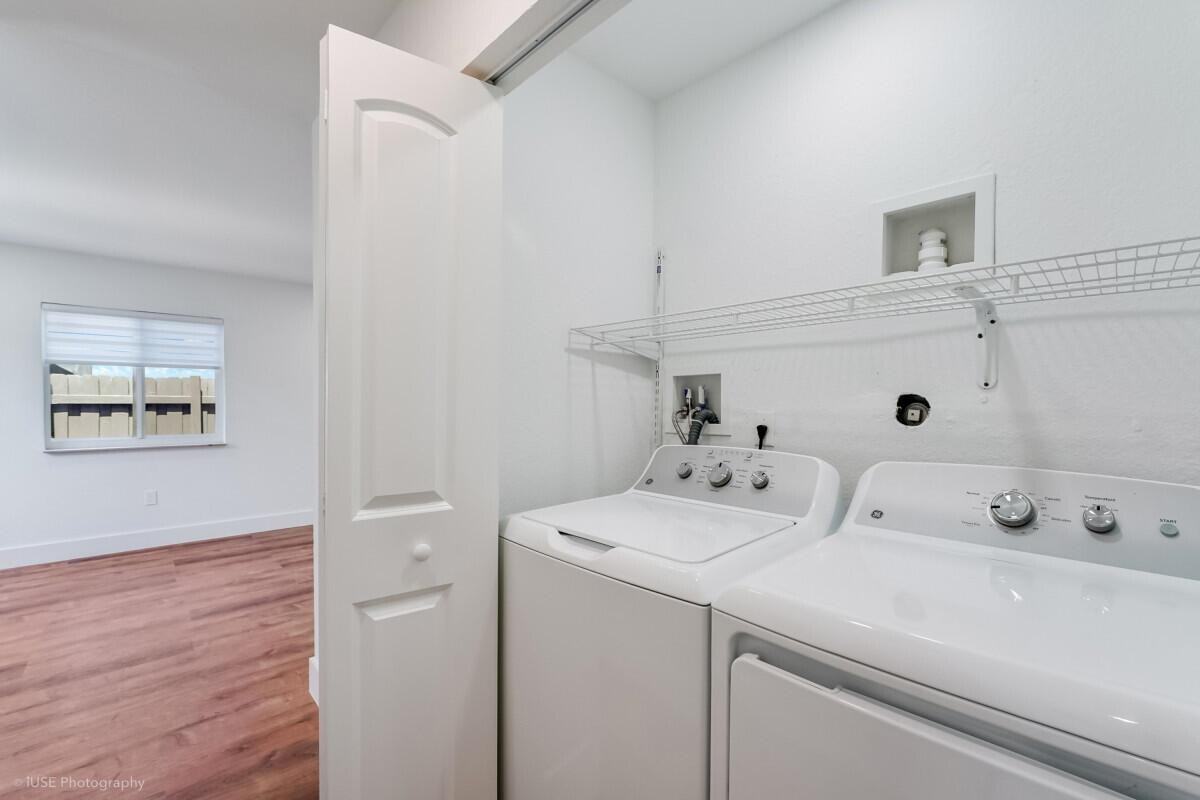1293 Nw 38th St - Photo 5 of 18