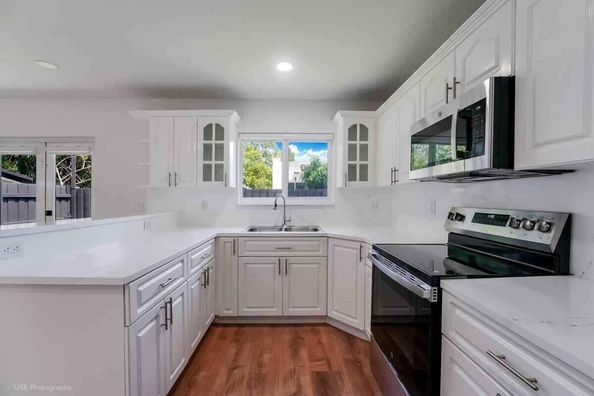 1293 Nw 38th St - Photo 6 of 18